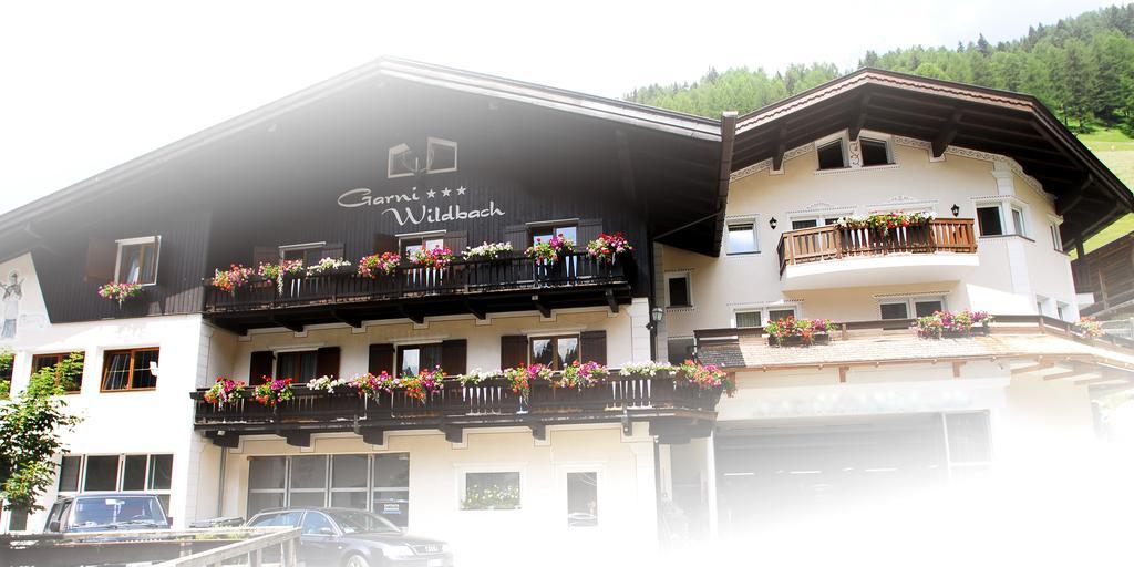 Garni Hotel And Apartments Wildbach Selva di Val Gardena Exterior foto